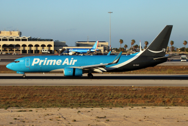 EI-DAC (29938) 2002 Boeing 737-8AS(BCF)(WL)