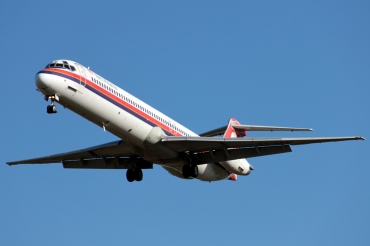 EI-CKM (49792) 1989 McDonnell Douglas MD-83