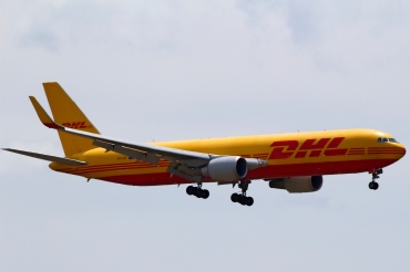 VH-EXZ · Boeing 767-3JHF(WL) · (SYD / YSSY)