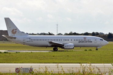 LY-MGC (24904) 1988 Boeing 737-4Y0