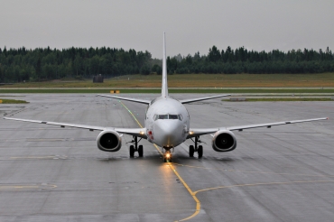 LN-KKJ · Boeing 737-36N · (OSL / ENGM)