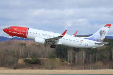 LN-DYV (39009) 2011 Boeing 737-8JP WL