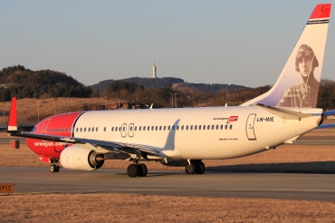 LN-NIE (39435) 2013 Boeing 737-8JP WL