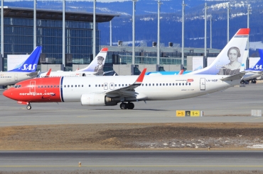 LN-NOP · Boeing 737-86N(WL) · (OSL / ENGM)