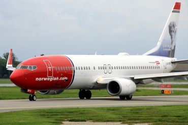 LN-DYV (39009) 2011 Boeing 737-8JP(WL)
