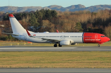 LN-DYQ (40869) 2011 Boeing 737-8JP WL