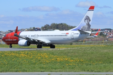LN-NIE (39435) 2013 Boeing 737-8JP WL