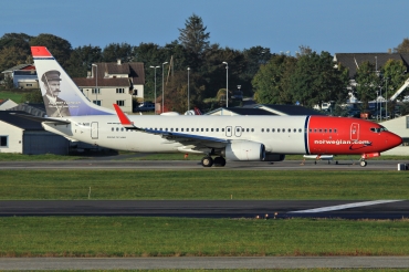 LN-NIB (36879) 2011 Boeing 737-86J WL