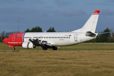 LN-KKJ (28564) 1997 Boeing 737-36N