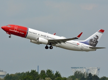 LN-DYP (39047) 2011 Boeing 737-8JP WL