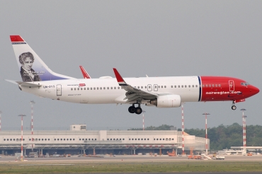 LN-DYS (39007) 2011 Boeing 737-8JP WL