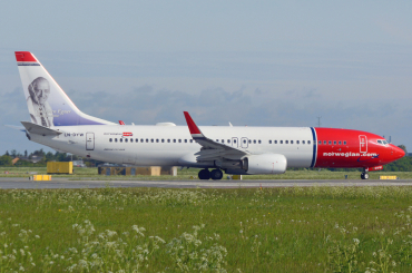 LN-DYW (39010) 2011 Boeing 737-8JP(WL)