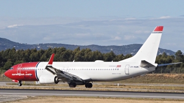 LN-NGN (39025) 2013 Boeing 737-8JP WL