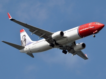 LN-DYM (39005) 2011 Boeing 737-8JP WL