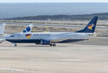 EC-NLS (25856) 1993 Boeing 737-436(SF)