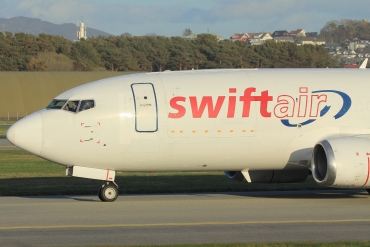 EC-KTZ (23708) 1987 Boeing 737-375(SF)