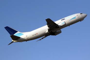 OE-IAM (28886) 1997 Boeing 737-490(SF)