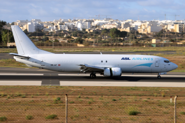OE-IAY (25110) 1994 Boeing 737-4Q8(SF)