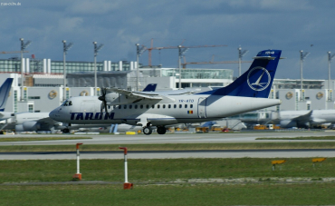YR-ATD ( 591 ) 1998 ATR-42-500