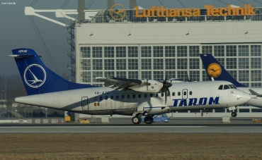 YR-ATE ( 596 ) 1998 ATR-42-500