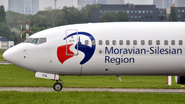 OK-TVL (37076) 2010 Boeing 737-8FN(WL)