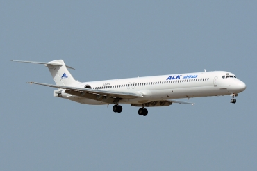 LZ-DEO (cn 49552) McDonnell Douglas MD-82