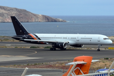 G-ZAPX (29309) 2000 Boeing 757-256