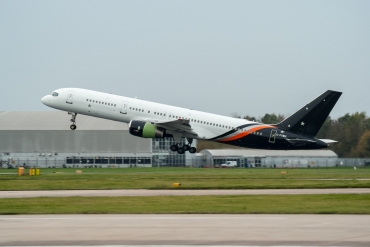 G-POWH (29308) 2000 Boeing 757-256
