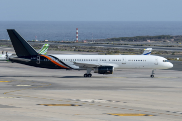 G-ZAPX (29309) 2000 Boeing 757-256