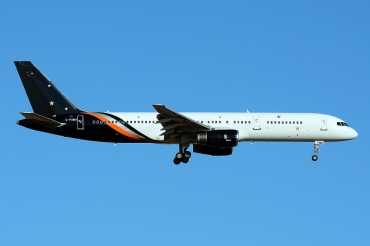 G-POWH (29308) 2000 Boeing 757-256