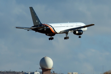 G-POWH (29308) 2000 Boeing 757-256