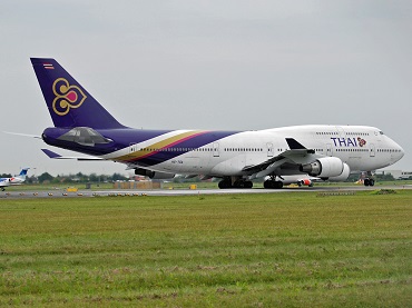 HS-TGA (32369) 2001 Boeing 747-4D7