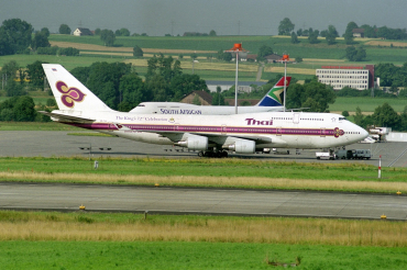 HS-TGT (26616) 1996 Boeing 747-4D7