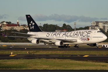 HS-TGW · Boeing 747-4D7 · (SYD / YSSY)