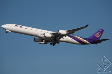 HS-TNE · Airbus A340-642 · (SYD / YSSY)