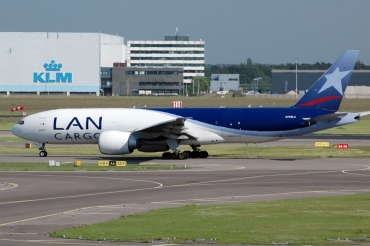 N772LA (37708) 2009 Boeing 777-F6N