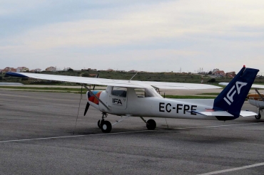 EC-FPE (15284717) Cessna 152 II