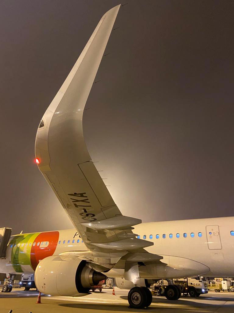 CS-TXA · Airbus A321-251NX · (FNC / LPMA)