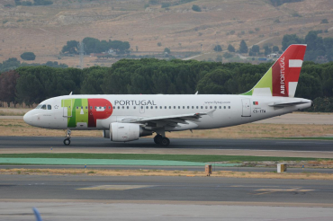 CS-TTA (750) 1997 Airbus A319-111