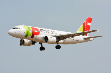 CS-TTP (1165) 2000 Airbus A319-111
