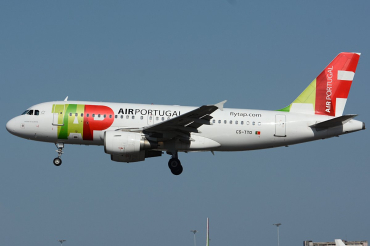 CS-TTO (1127) 1999 Airbus A319-111