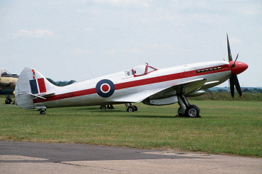 RN201 (6S/663417) 1945 Supermarine 361 Spitfire F.XIVe