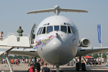 ZA148 (883) 1967 Vickers VC10 K3