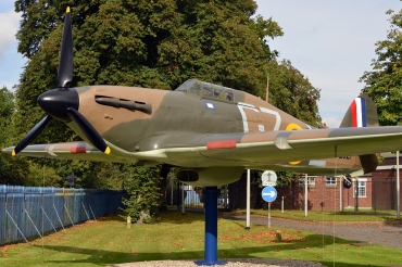 P2921 / GZ-L BAPC273 · Hawker Hurricane · (BQH / EGKB)