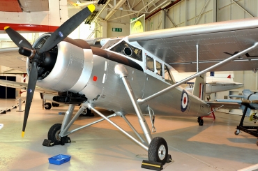 XL703 (143) Scottish Aviation Pioneer CC1