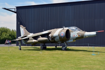 XV748 · Hawker Siddeley Harrier GR3 · (EGYK)