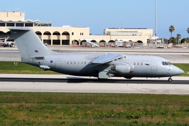 ZE708 (E2211) 1993 British Aerospace BAe-146-200QC