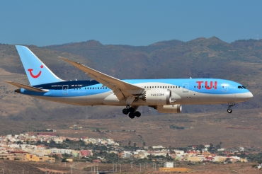 G-TUIC (34424) 2013 Boeing 787-8 Dreamliner
