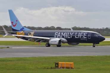 G-FDZG (35139) 2008 Boeing 737-8K5(WL)