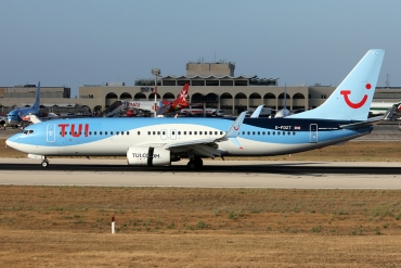 G-FDZT (37248) 2011 Boeing 737-8K5(WL)